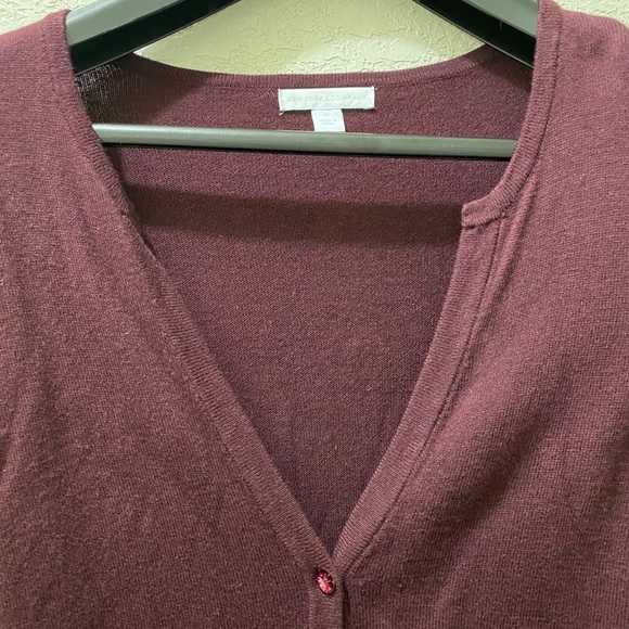 New York & Company Long Sleeve Cardigan Burgundy - Picture 2 of 8